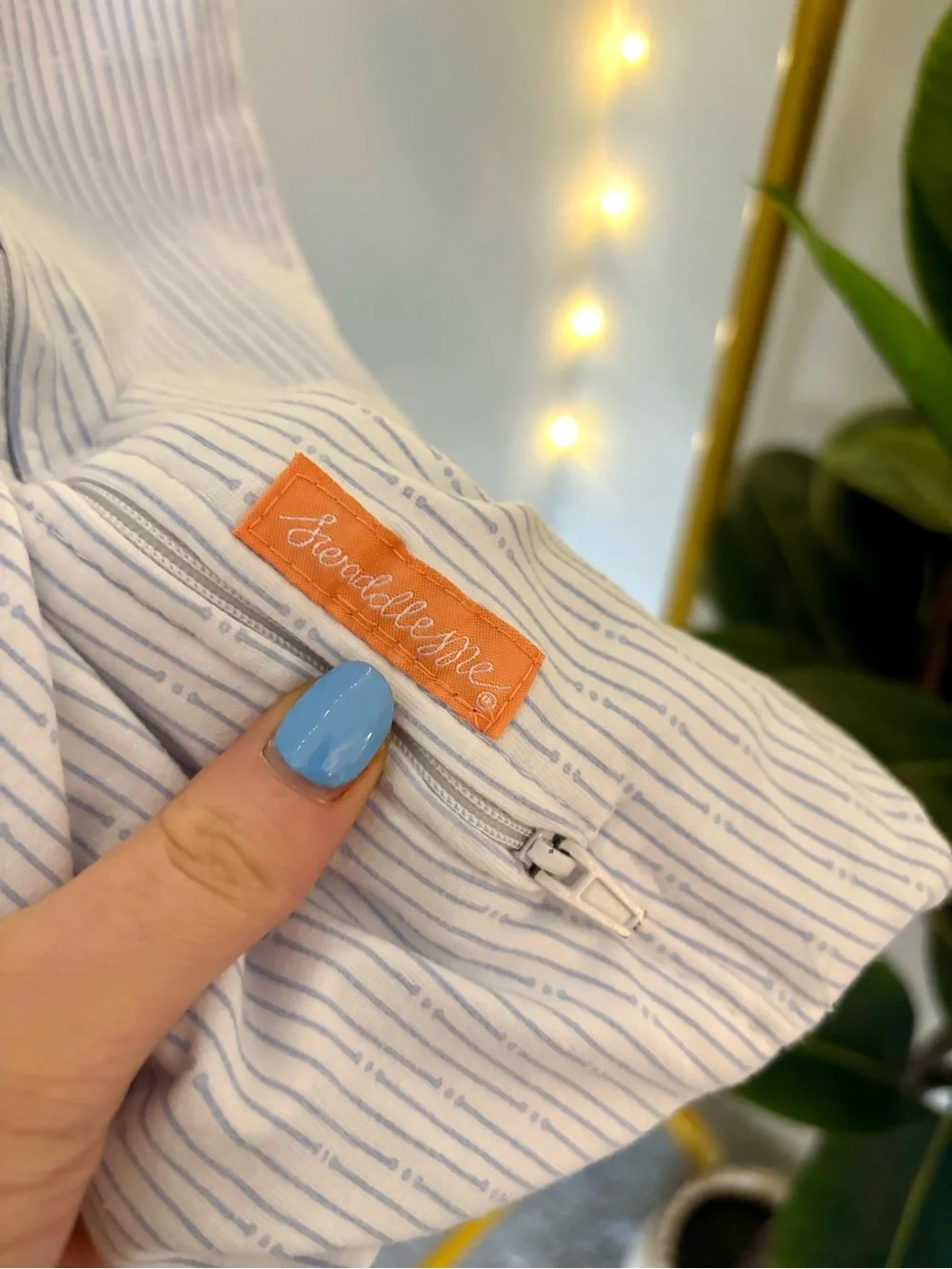 Swaddle me Baby Sleeveless Zip-Up Sleep Sack - Light Blue Stripe